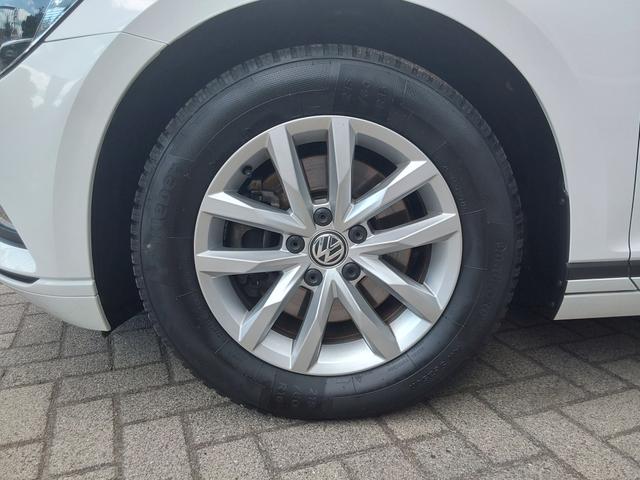 Volkswagen Passat 1.4 TSI Trendline AHK/APP/PDC/GJR 