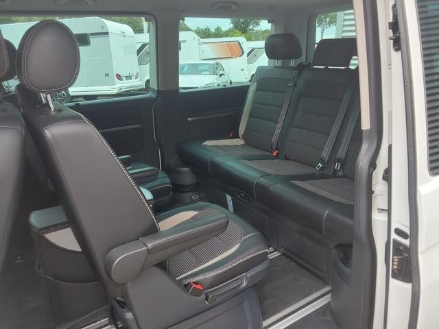 Volkswagen T6 Multivan 2.0 TDI DSG 4Motion PanAmericana AHK/LED/NAV/PDC/KAM 