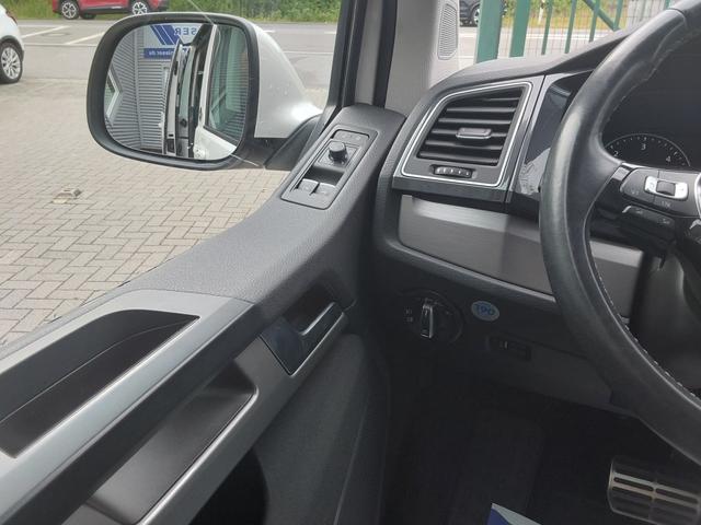 Volkswagen T6 Multivan 2.0 TDI DSG 4Motion PanAmericana AHK/LED/NAV/PDC/KAM 
