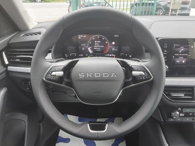 Skoda Kamiq 1.0 TSI DSG Selection AHK/LED/KAM/PDC/APP 