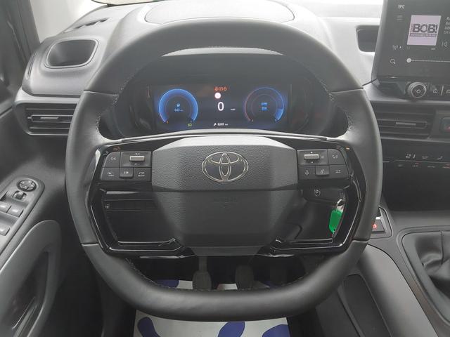 Toyota Proace City Verso 1.5 D L1 Teamplayer APP/SHZ/PDC/KAM 
