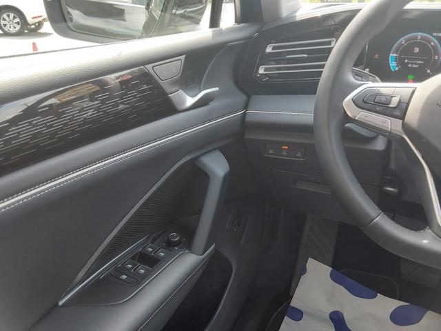 Volkswagen Tiguan 2.0 TDI DSG Elegance AHK/ACC/NAV/KAM/MATRIX 
