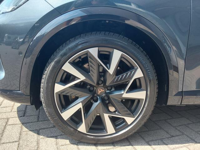 Cupra Formentor 2.0 TSI DSG VZ 4Drive AHK/360&deg;/ACC/SHZ/APP/LED 