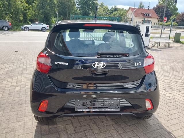 Hyundai i10 1.0 Select NAV/PDC/KAM/SHZ/Klimaauto/ 
