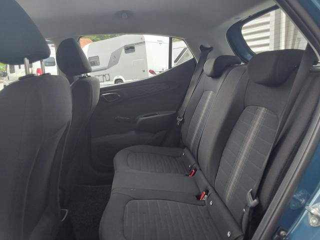 Hyundai i10 1.0 Select PDC/KAM/SHZ/Klimaauto/ 