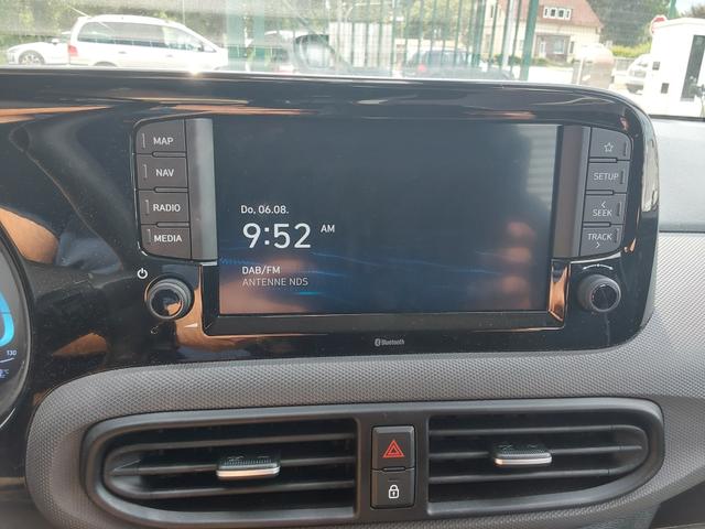 Hyundai i10 1.0 Select PDC/KAM/SHZ/Klimaauto/ 
