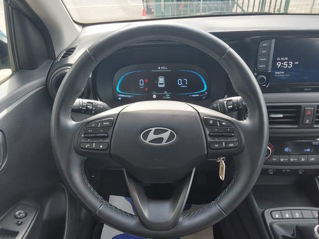 Hyundai i10 1.0 Select PDC/KAM/SHZ/Klimaauto/ 