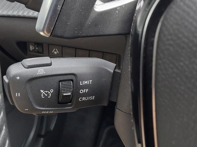 Peugeot 2008 1.2 PureTech 130 Allure ACC/APP/LED/SHZ/PDC/KAM 