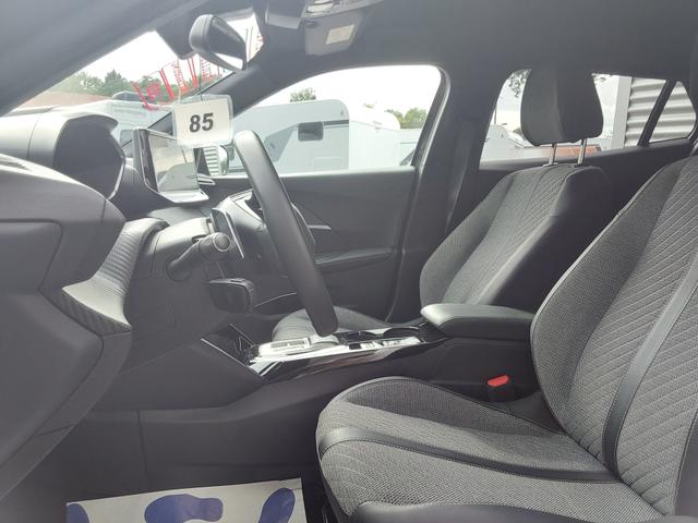 Peugeot 2008 1.2 PureTech 130 Allure ACC/APP/LED/SHZ/PDC/KAM 