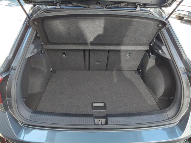 Volkswagen T-Roc 2.0 TDI DSG R-Line AHK/ACC/SHZ/LED/PDC/KAM/NAV 