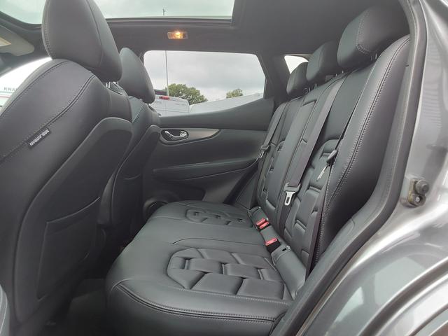 Nissan Qashqai 1.3 DIG-T Tekna+ AHK/ACC/SHZ/LED/PDC/KAM/NAV 