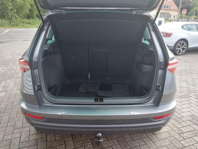 Skoda Karoq 2.0 TDI DSG Selection AHK/ACC/SHZ/LED/PDC/KAM 