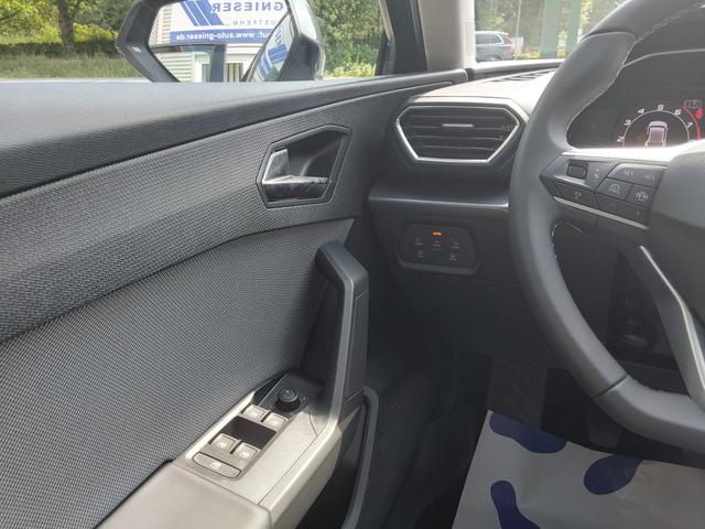 SEAT Leon 1.5 TSI Style ACC/APP/LED/SHZ/PDC/KAM 
