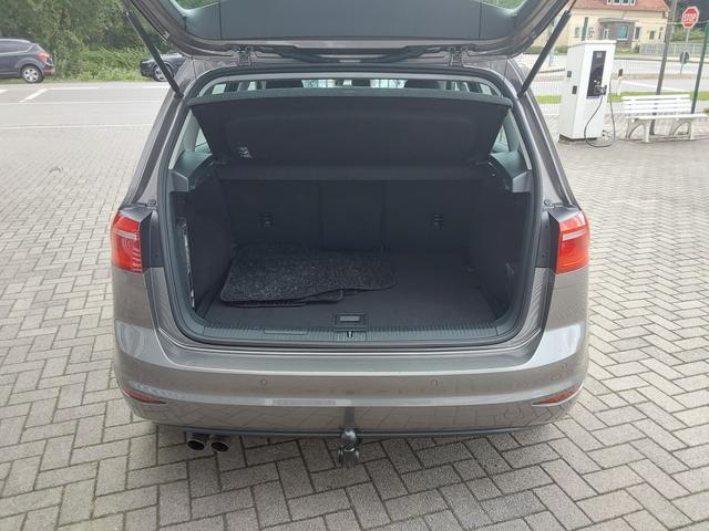 Volkswagen Golf Sportsvan 1.4 TSI Comfortline AHK/ACC/PDC/SHZ 