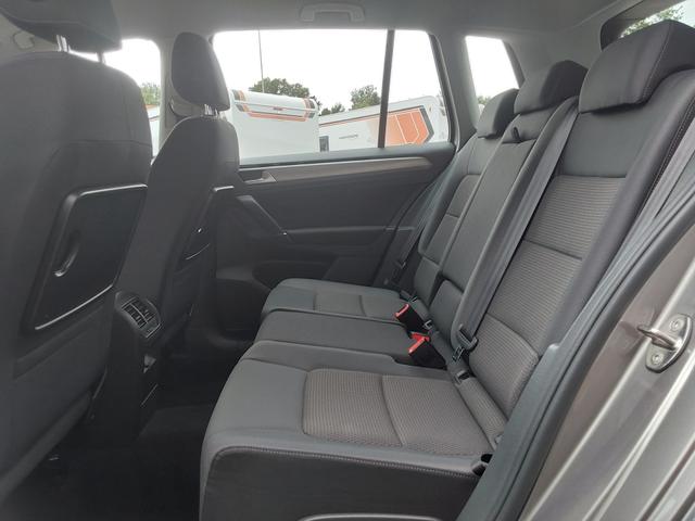 Volkswagen Golf Sportsvan 1.4 TSI Comfortline AHK/ACC/PDC/SHZ 