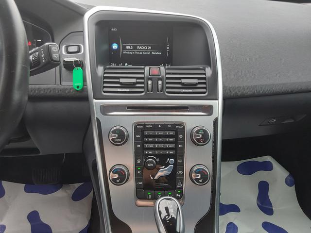 Volvo XC60 D4 AWD Ocean Race AHK/ACC/SHZ/PDC/KAM/NAV 