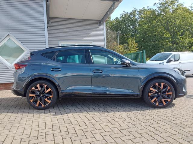 Cupra Formentor 2.0 TSI DSG VZ 4Drive AHK/PANO/ACC/SHZ/APP/LED 