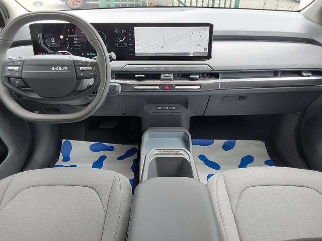 Kia EV3 58.3 kWh Air WINTER ACC/APP/SHZ/LED/PDC/KAM/NAV 