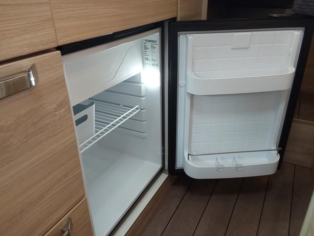 Weinsberg CaraBus 600 ME Coast Camper AHK/KLIMA/TV/NAV/KAM 
