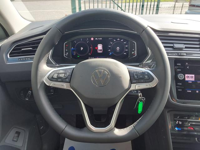 Volkswagen Tiguan 2.0 TDI DSG Elegance AHK/ACC/NAV/KAM/MATRIX 