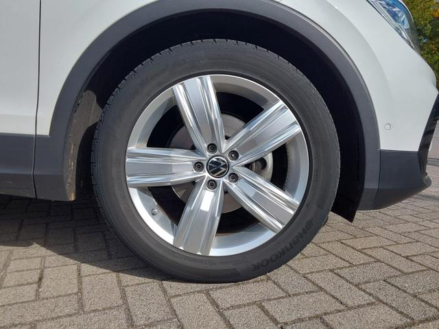 Volkswagen Tiguan 2.0 TDI DSG Elegance AHK/ACC/NAV/KAM/MATRIX 