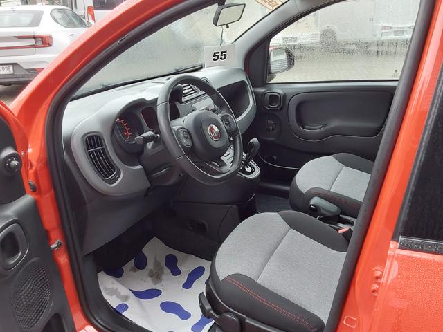 Fiat Panda 0.9 TwinAir Lounge Aut. KLIMA/PDC/RADIO/ 