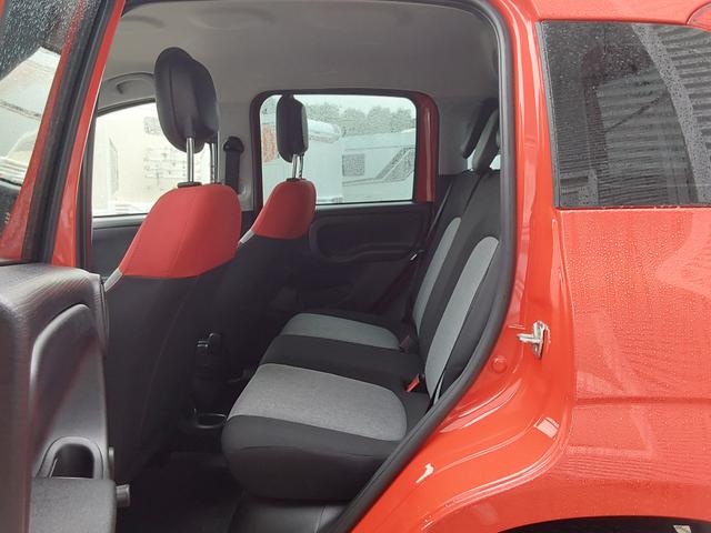 Fiat Panda 0.9 TwinAir Lounge Aut. KLIMA/PDC/RADIO/ 