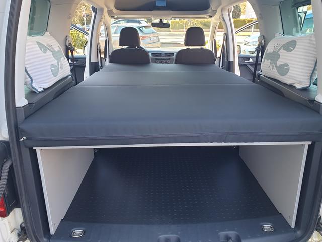 Volkswagen Caddy 1.2 TSI Camper Navi ParkAssist Schiebefenster 