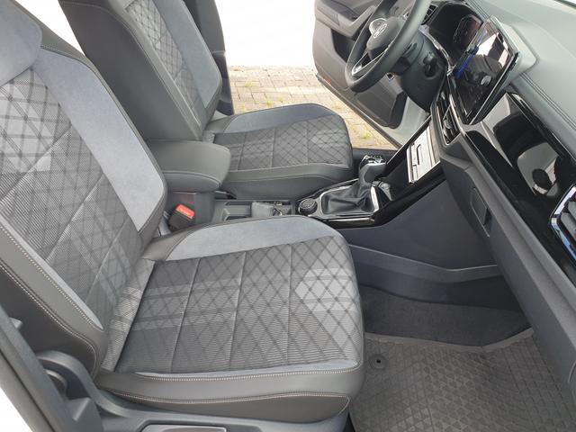 Volkswagen T-Roc 2.0 TSI DSG 4Motion R-Line Pano AHK 