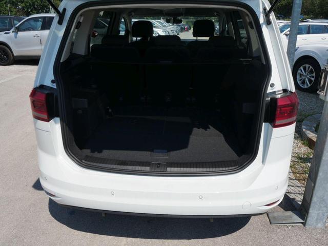 Volkswagen Touran 1.5 TSI ACT HIGHLINE ACC LED NAVI KAMERA PDC 7-SITZER KEYLESS ACCESS 