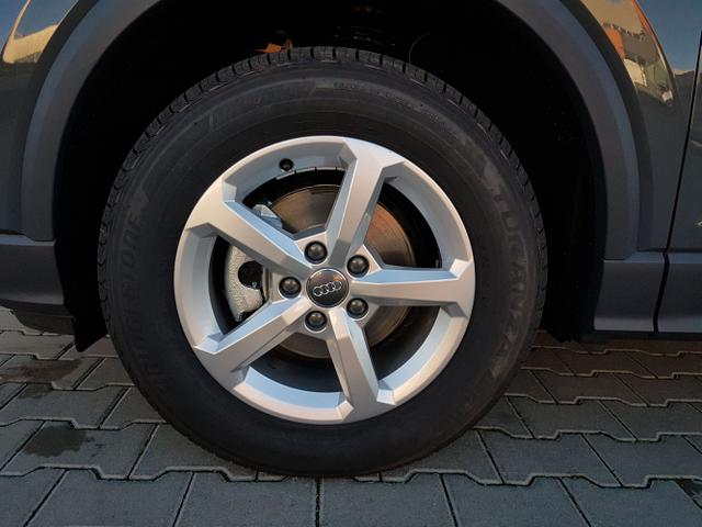 Audi / Q2 /  /  /  / 