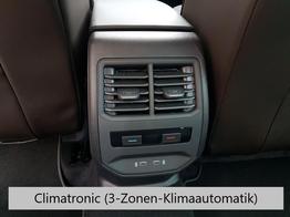 Seat Leon/Xcellence/Climatronic 3 Zonen, Bild dient zur Illustration und zeigt aufpreispflichtige Sonderausstattung. 