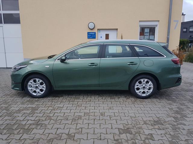 Kia / Ceed / Grün / M / / , Beispielbilder, ggf. teilweise mit Sonderausstattung