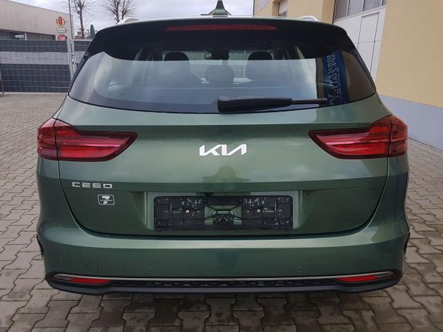 Kia / Ceed / Grün / M / / , Beispielbilder, ggf. teilweise mit Sonderausstattung