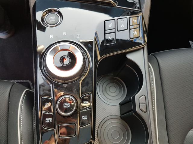 Kia / Sportage / Weiß / GT-LINE / / , Beispielbilder, ggf. teilweise mit Sonderausstattung