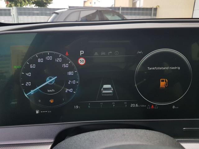Kia / Sportage / Grau / Dynamic Plus Line / / Hybrid, Beispielbilder, ggf. teilweise mit Sonderausstattung