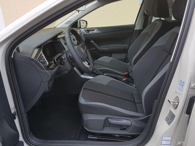 Volkswagen / Polo / Grau / Style / / Automatik