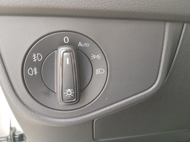 Volkswagen / Polo / Grau / Style / / Automatik