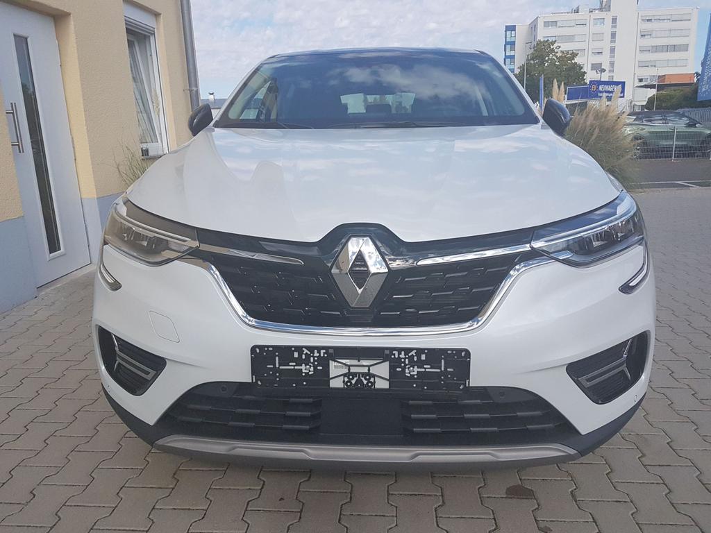 Renault / Arkana / Weiß / E-Test 145 /  / Dsg