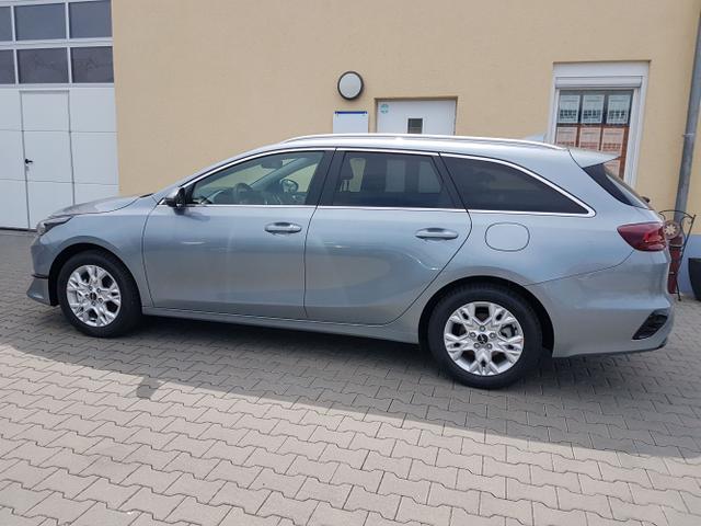Kia / Ceed / Silber / Top / / , Beispielbilder, ggf. teilweise mit Sonderausstattung