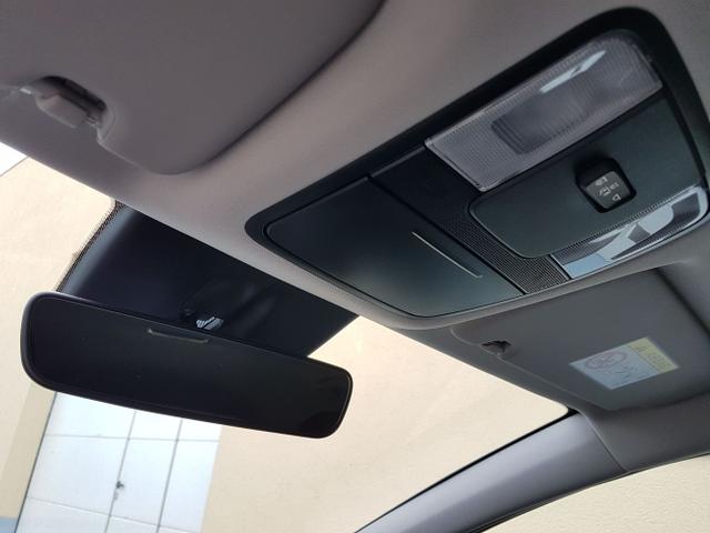 Kia / Ceed / Silber / Top / / , Beispielbilder, ggf. teilweise mit Sonderausstattung