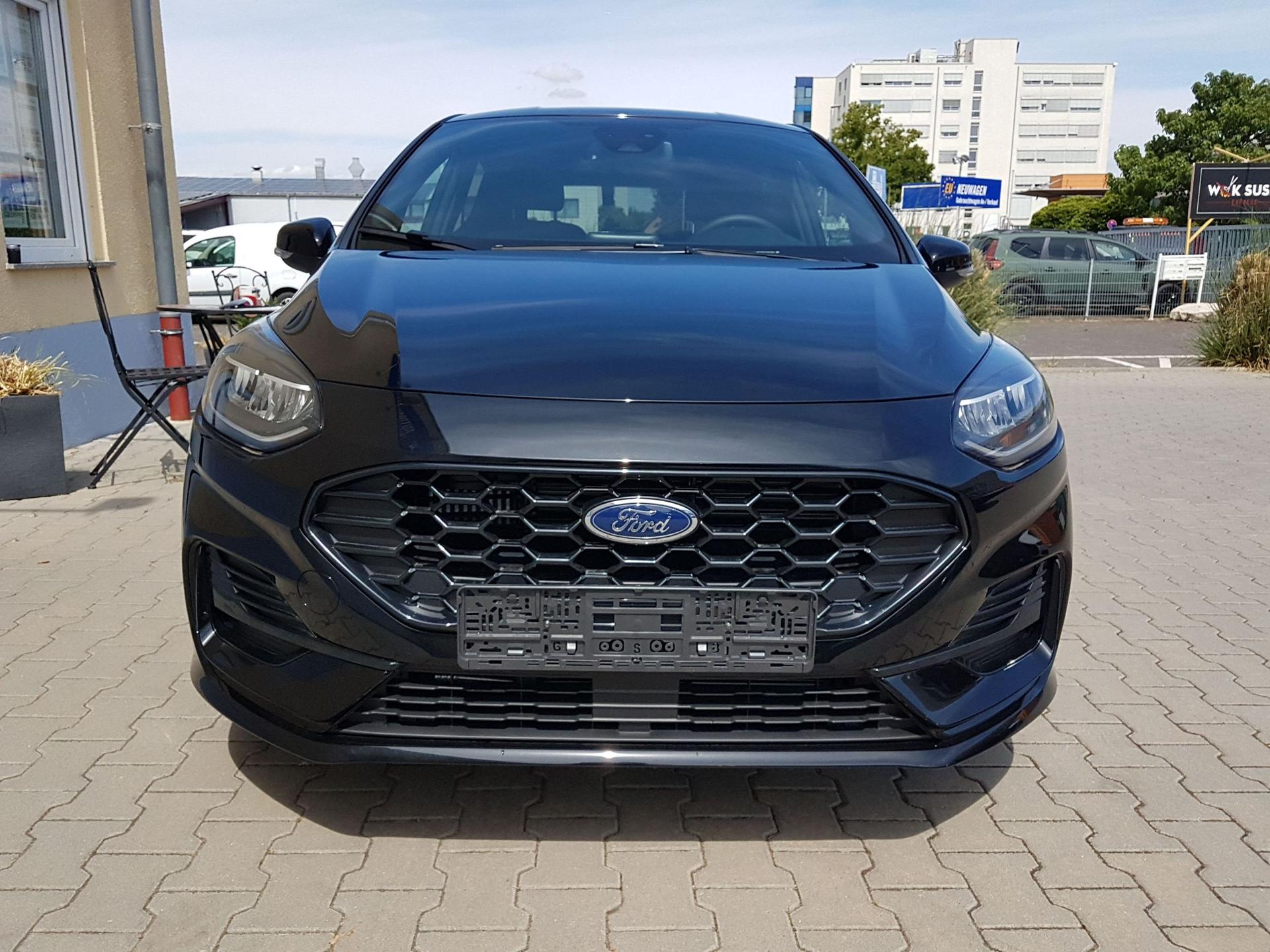 Ford / Fiesta / Schwarz / ST-Line X /  / Agate Black Metallic