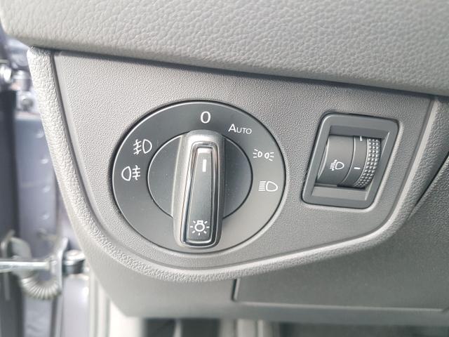 Volkswagen / Polo / Grau / Life / / Rauchgrau Metallic DSG 
