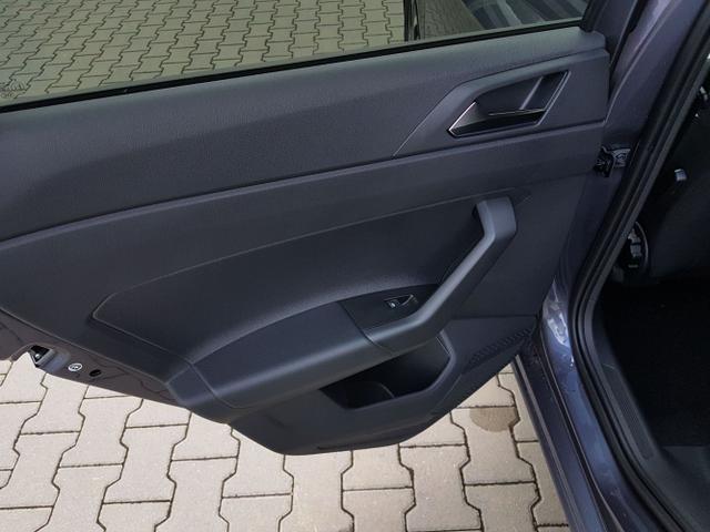 Volkswagen / Polo / Grau / Life / / Rauchgrau Metallic DSG 