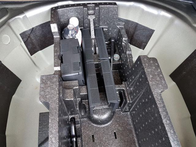 Skoda / Kamiq / Grau / Top Selection / / Graphite Grau , Beispielbilder, ggf. teilweise mit Sonderausstattung