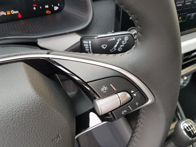 Skoda / Kamiq / Grau / Top Selection / / Graphite Grau , Beispielbilder, ggf. teilweise mit Sonderausstattung