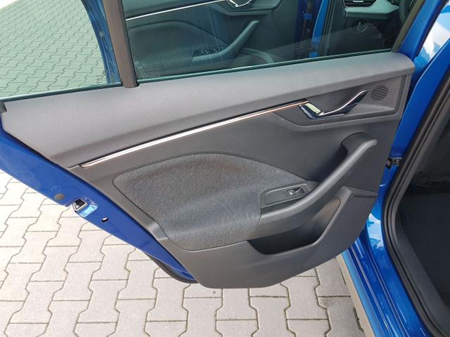 Skoda / Kamiq / Blau / Top Selection / / Race Blau, Beispielbilder, ggf. teilweise mit Sonderausstattung
