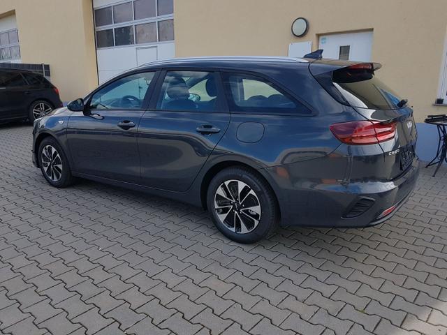 Kia / Ceed / Grau / SPIN / / Pentagrey Metallic, Beispielbilder, ggf. teilweise mit Sonderausstattung