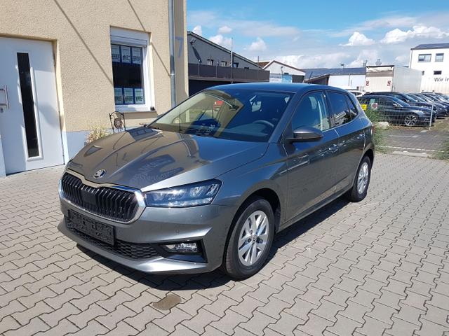 Skoda Fabia - Top Selection 5J. Garantie Kamera Kessy Klimaauto SmartLink 15 Zoll LM Sunset Licht- und Regensensor