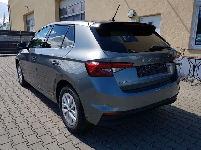 Skoda / Fabia / Grau / Top Selection / / DSG Graphite Grau Metallic 